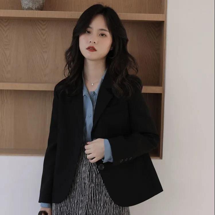 Summer Clothing Trends 2025 Women'S - Tren Pakaian Wanita 2025 Blazer Wanita