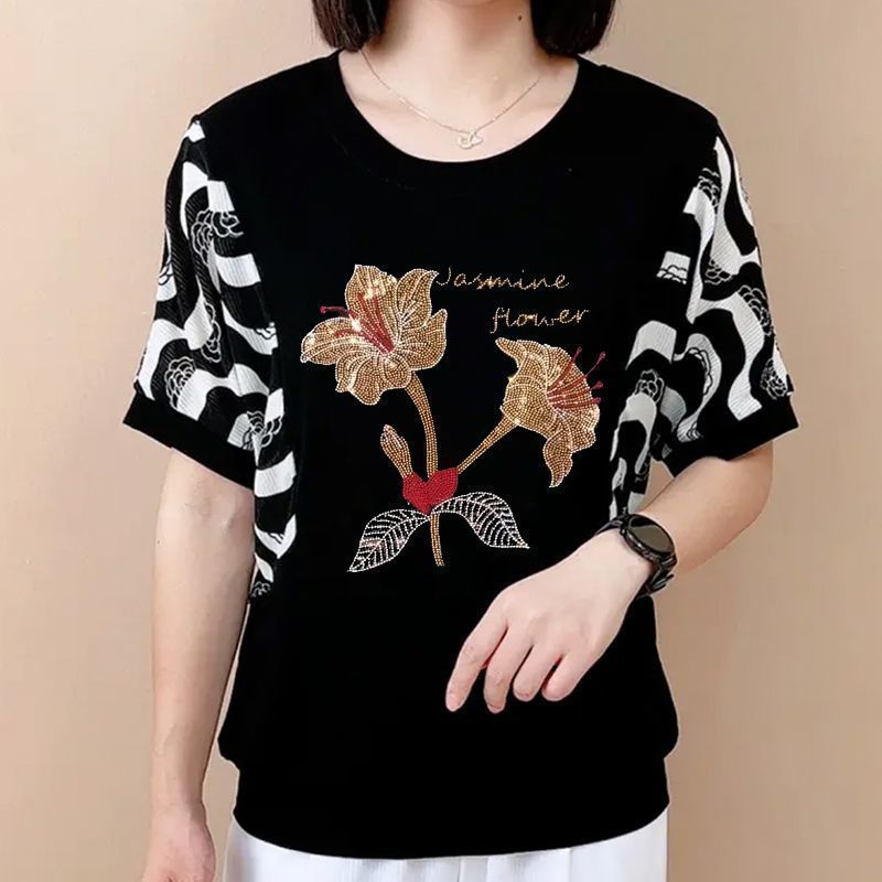 Summer Clothing For 70 Year Old Woman - Kaos Wanita Model O-Neck Bergaris Aksen
